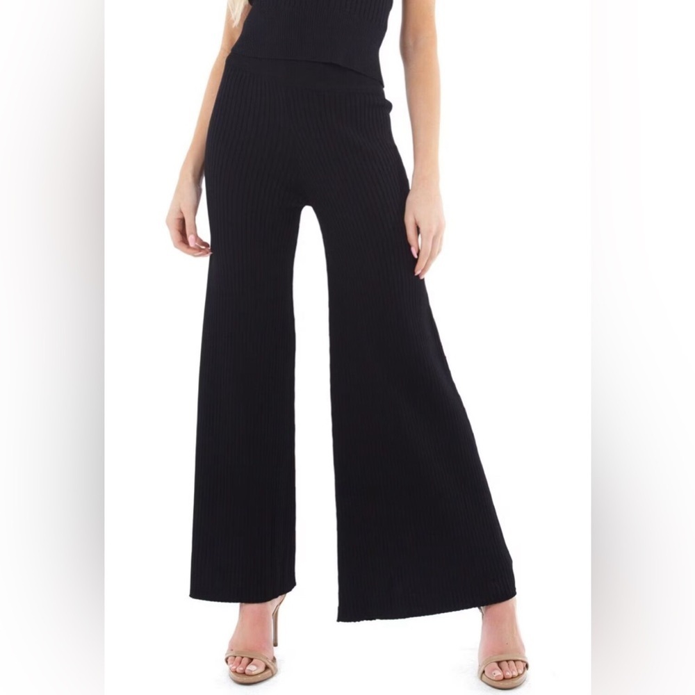 Line and Dot Lynn Sweater Pants in Black - Size XS